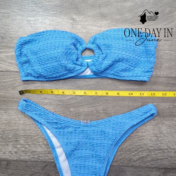 Adisputent Textured Bandeau Bikini Swimsuit Size S - Picture 2 of 4